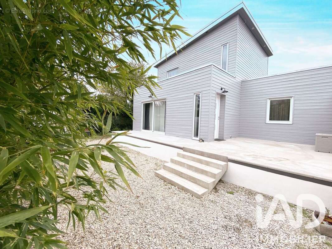 Maison 110 m² à Boissise-Le-Roi  - photo 3