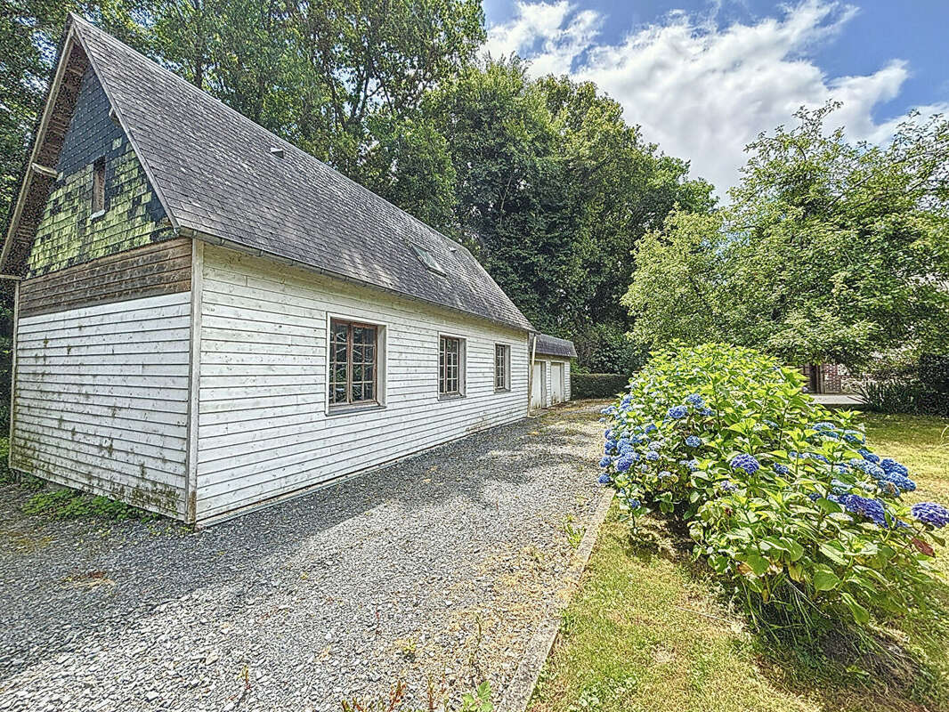 Maison à LE MESNIL-GUILLAUME