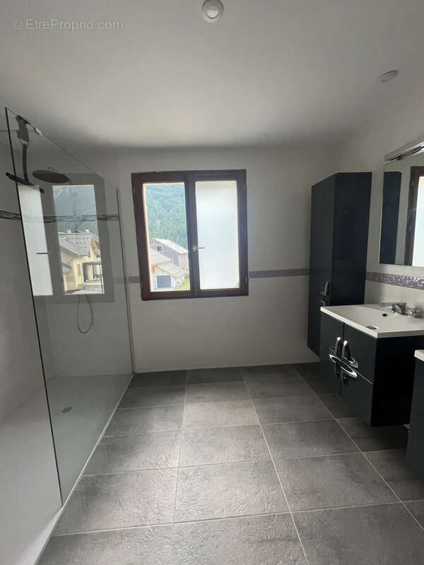 A vendre maison 5 pièces à Brunissard au du col de l'Izoard - photo 15