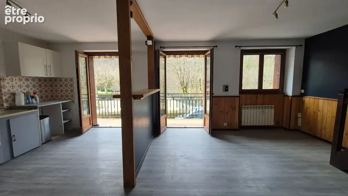 Maison de Type 3/4 avec jardin et garage, coeur de ville de VILLECOMTAL - photo 7