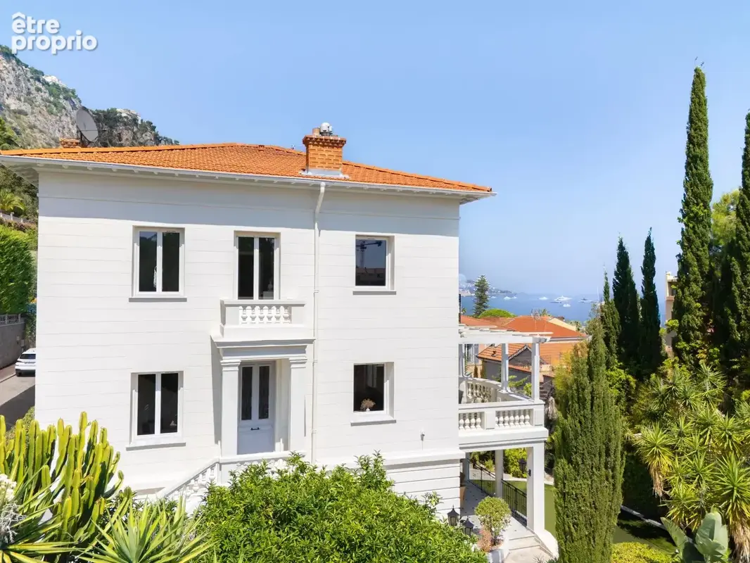 Sublime Villa Belle Époque rénovée avec piscine et vue mer — Beaulieu-sur-Mer - photo 20
