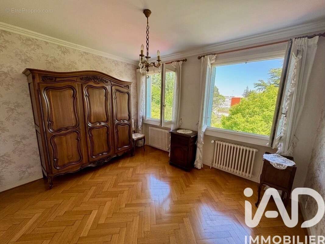 Photo 9 - Maison à SAINT-ETIENNE