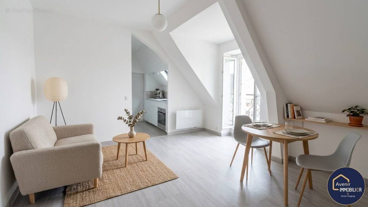 Appartement à SAINT-ETIENNE-DE-MONTLUC