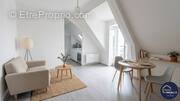 Appartement à SAINT-ETIENNE-DE-MONTLUC