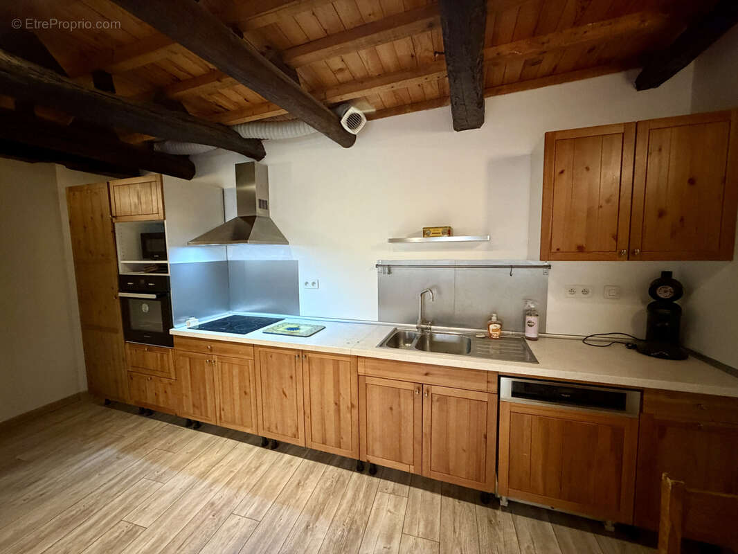 Maison à SAINT-QUENTIN-LA-POTERIE
