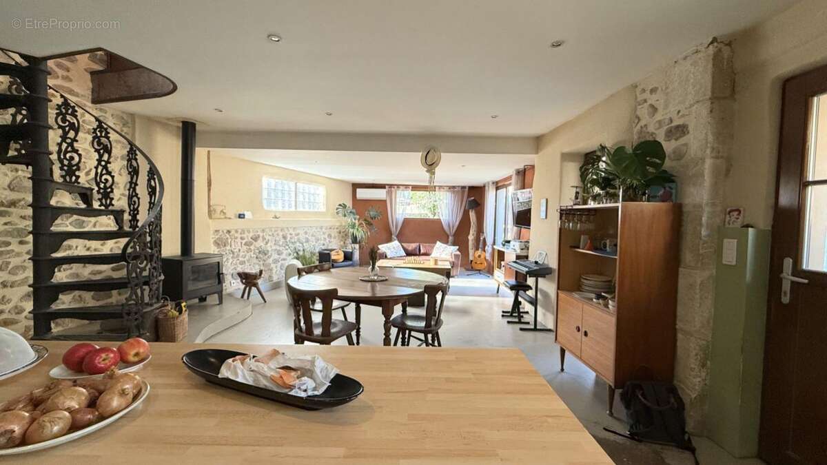 Maison à VALLON-PONT-D&#039;ARC