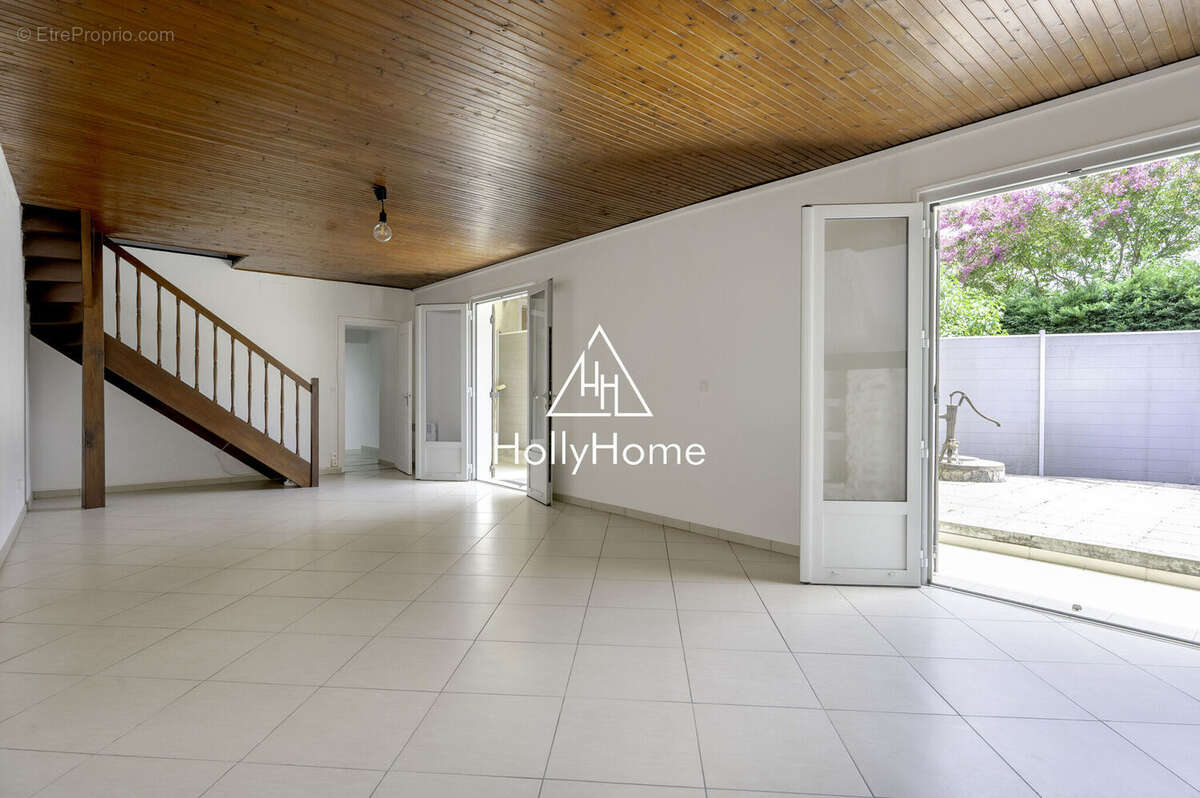 Photo 6 - Maison à SAINT-CAPRAIS-DE-BORDEAUX