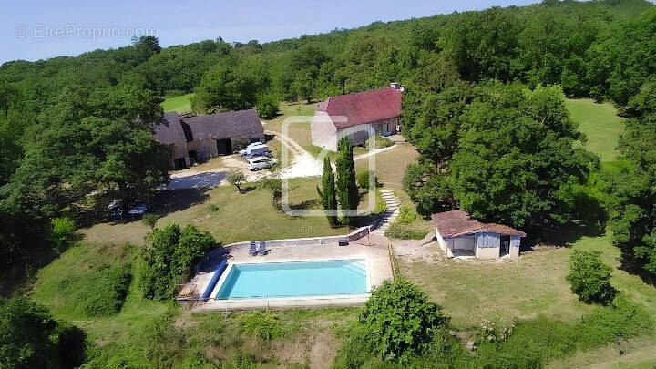 Maison à CRESSENSAC