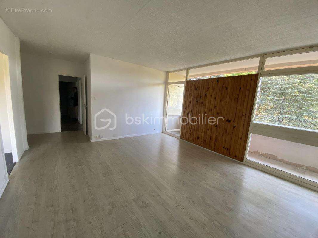 Appartement à APT