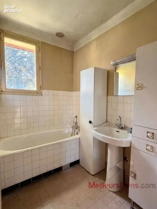 Maison sur sous sol - 4 pièces - 1451 m2 de terrain - Travaux à prévoir - photo 10