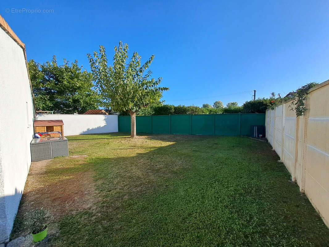 Maison à VILLENAVE-D&#039;ORNON