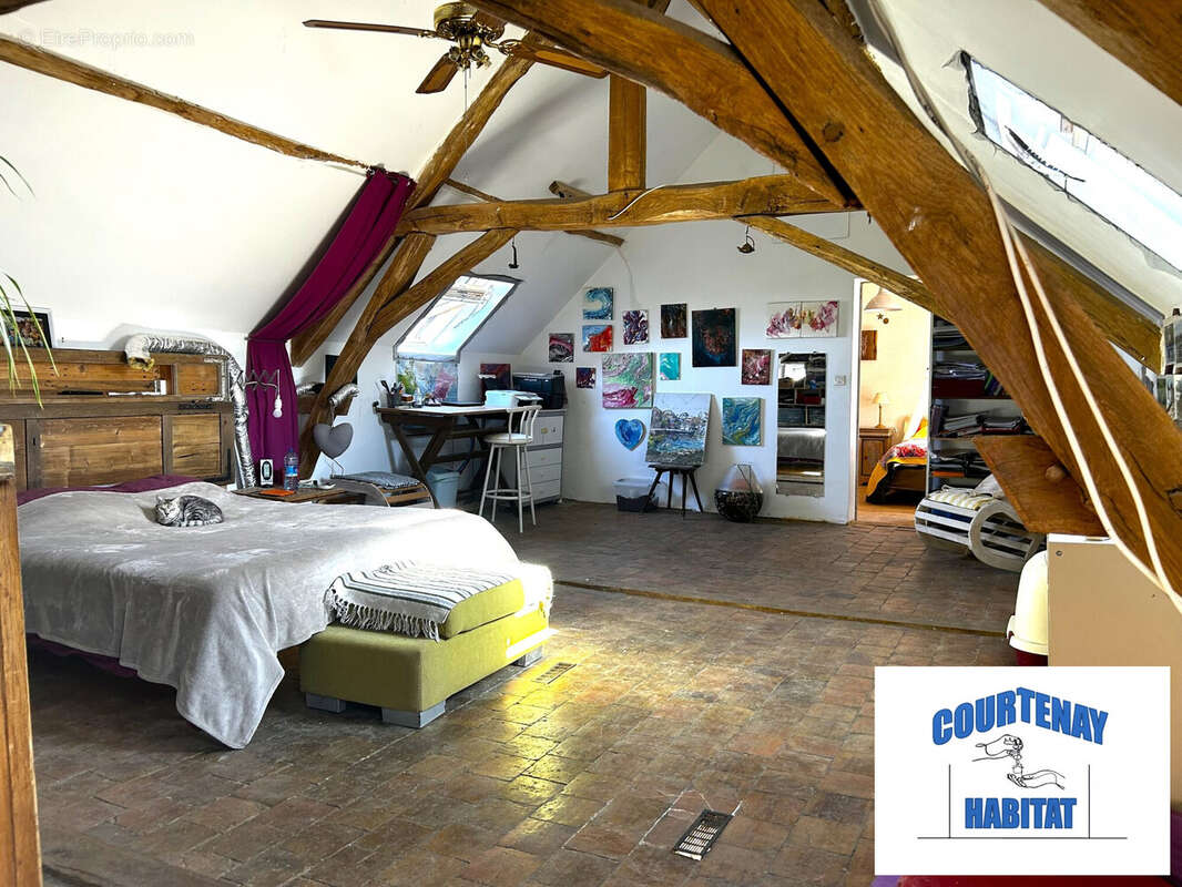 Maison à CHUELLES