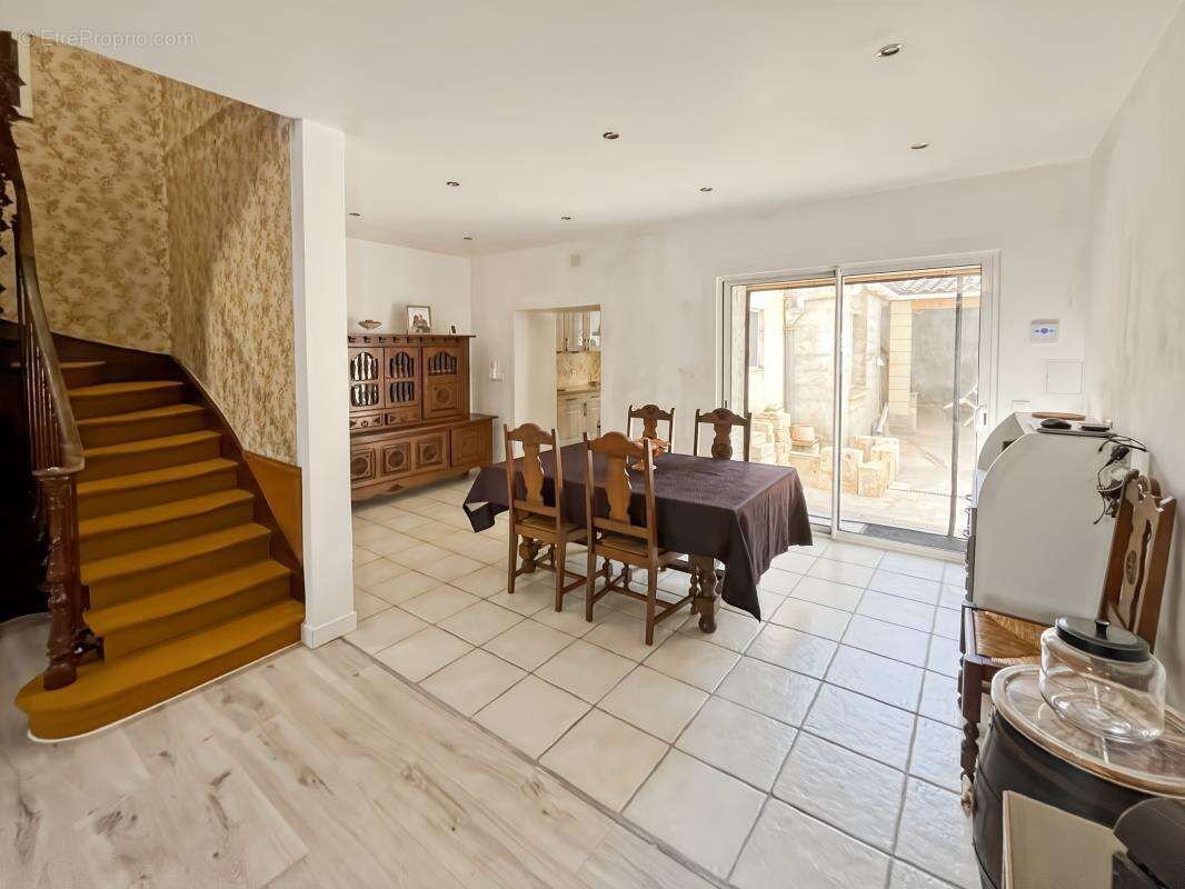 Maison 130 m² à Cognac  - photo 10