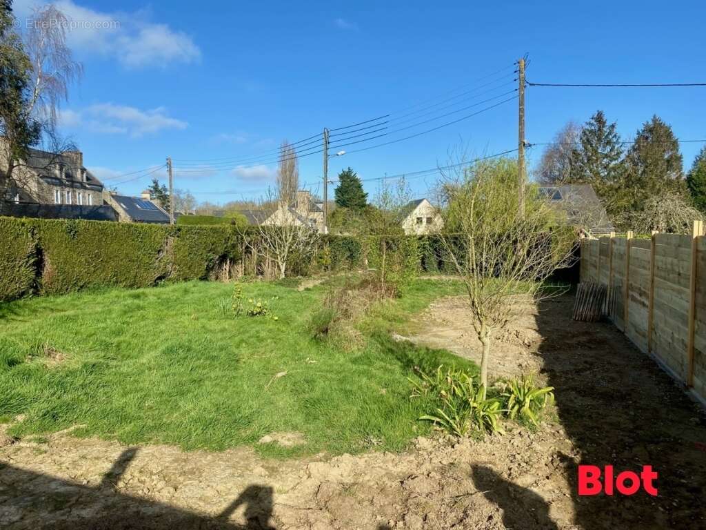 Terrain à PLOUER-SUR-RANCE