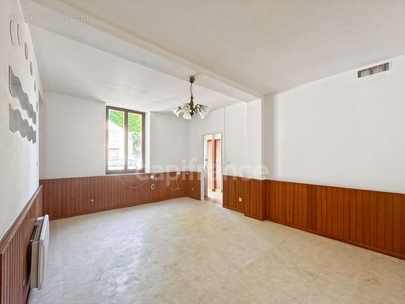 Maison à TAMNAY-EN-BAZOIS