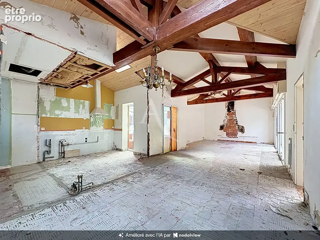 CARQUEFOU "Le Housseau", maison  de 134 m², à réhabiliter - photo 3