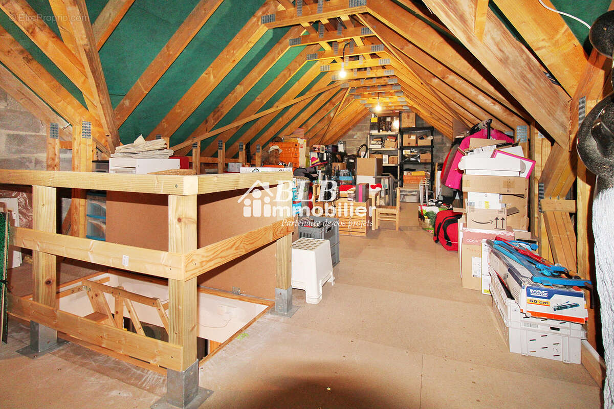 Maison à LE PERRAY-EN-YVELINES