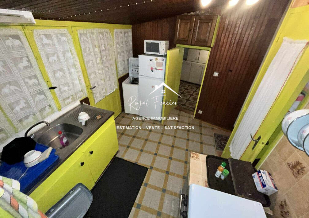 Cuisine - Maison à LESIGNY