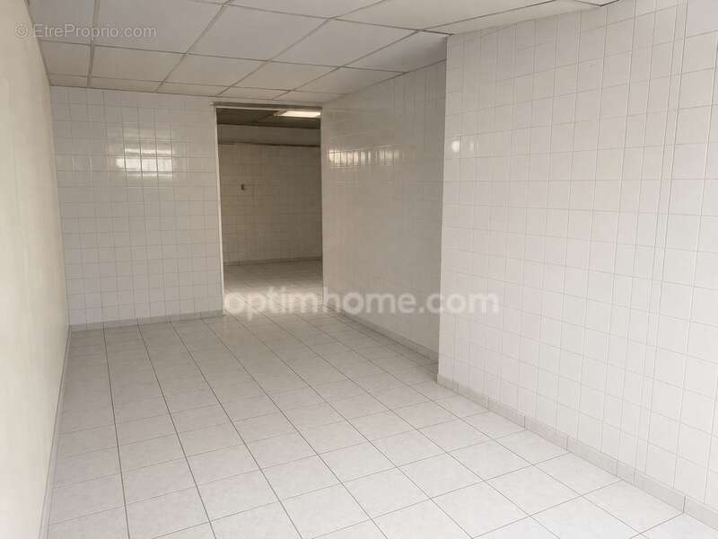 Maison en pierre  210 m2 avec potentiel - photo 3