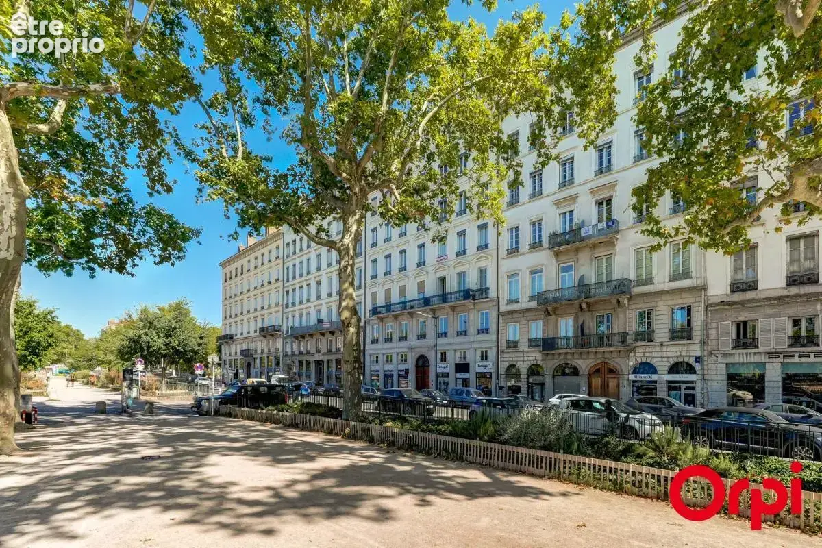 T3 à fort potentiel – Lyon 6ᵉ, ​à deux pas de la place Maréchal Lyautey - photo 13