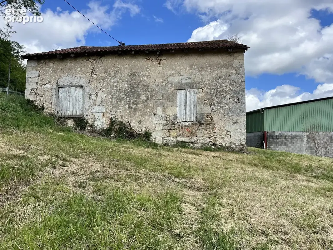 Maison 95 m² à Saint-Astier  - photo 4