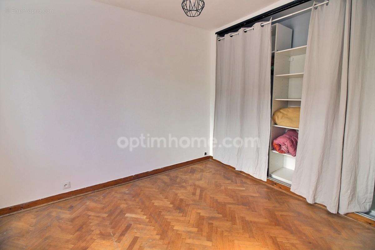 Maison 5 pièces de 100 m2 à vendre à MANTES LA VILLE (78) au prix de 237000 euros - photo 7