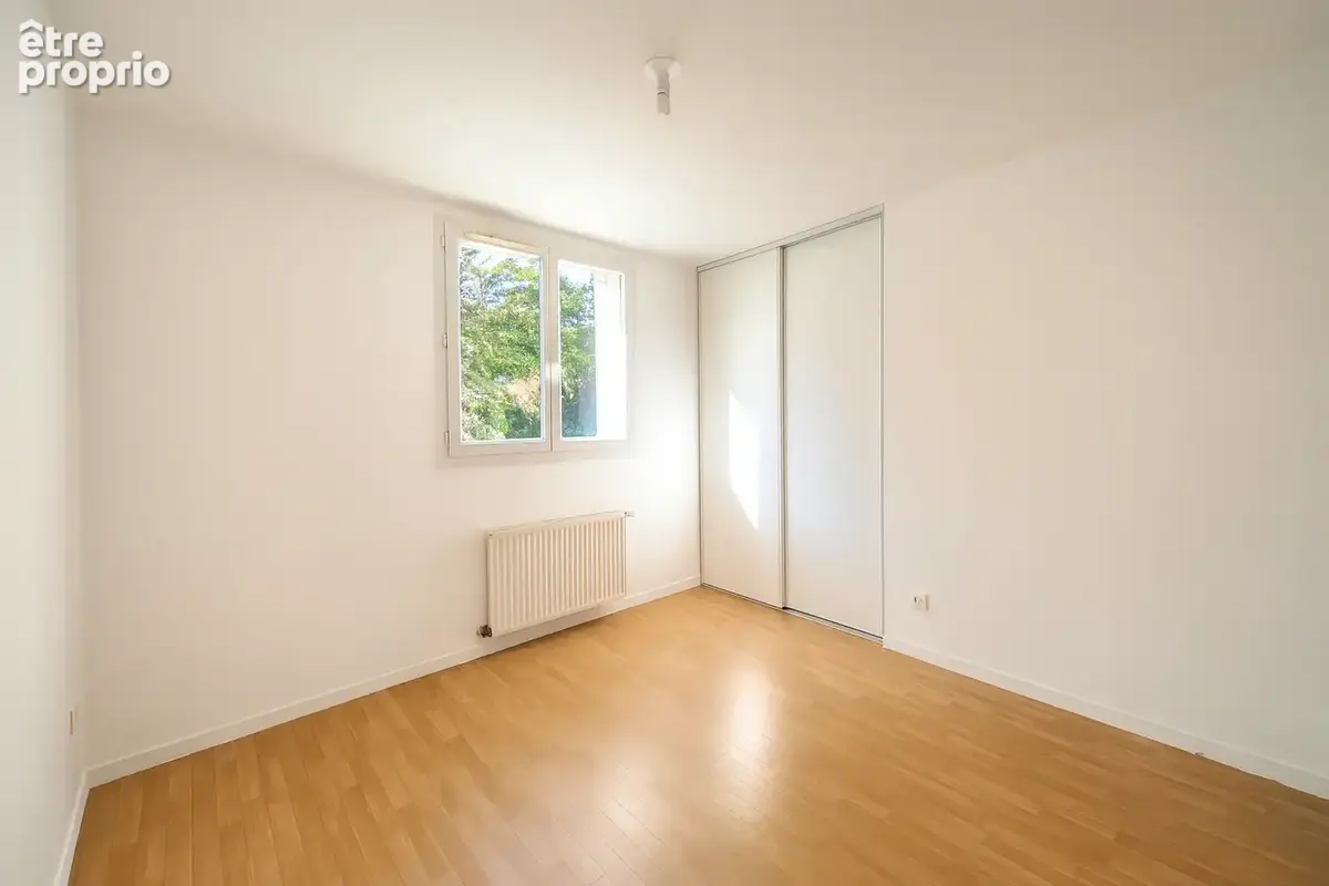 Savigny-le-Temple Bourg   Plain-pied 104 m2   Séjour 36 m2 sud   Jardin & garage   Potentiel - photo 8