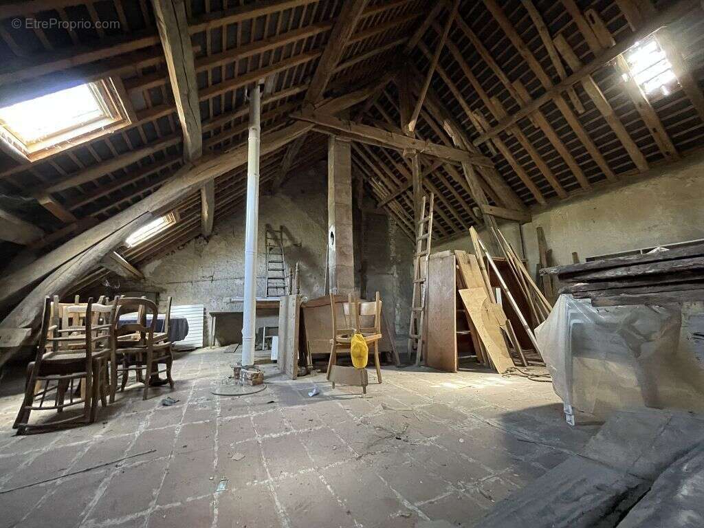 Maison - 67m ² - photo 6