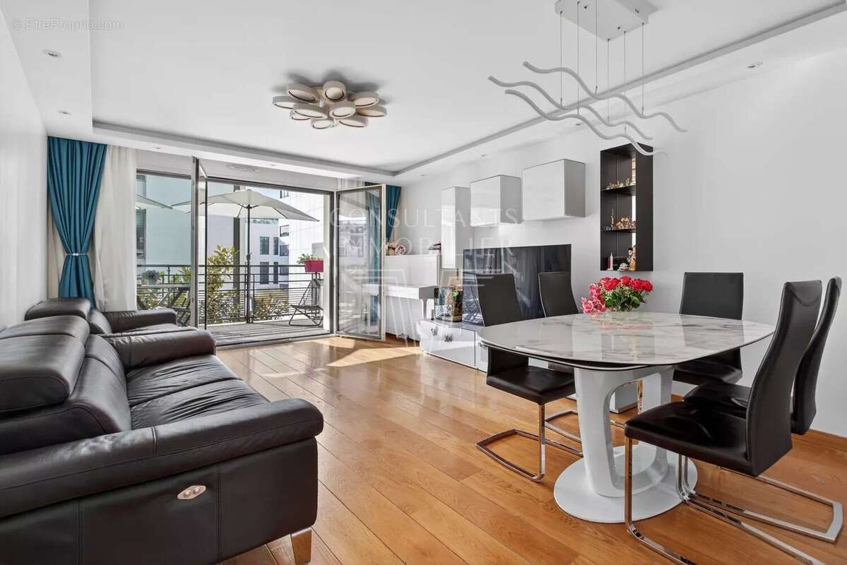 Appartement à LEVALLOIS-PERRET