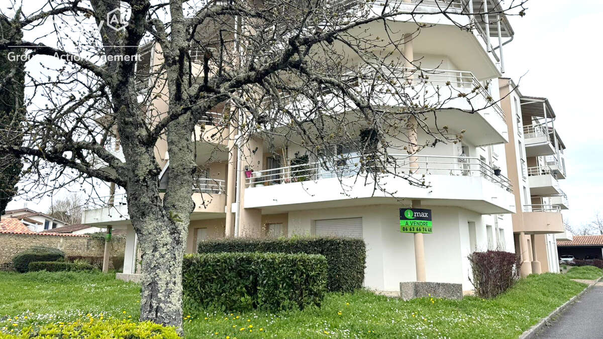 Appartement à COGNAC