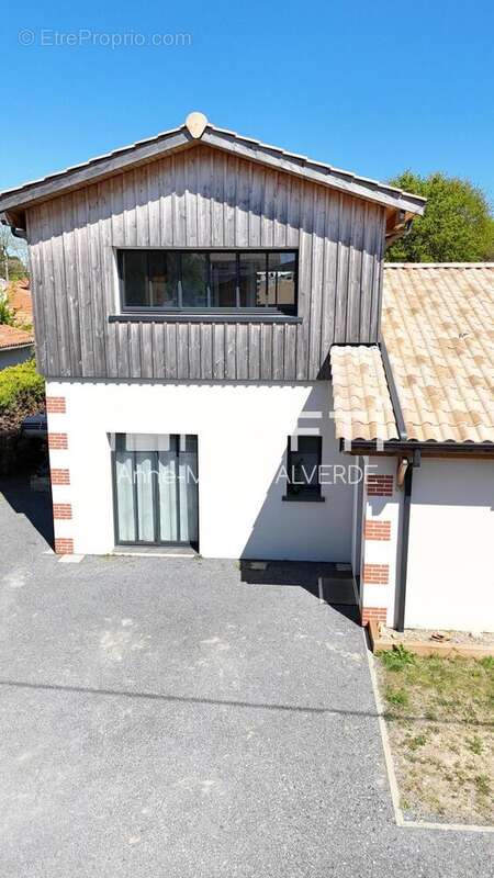 Photo 2 - Maison à LANTON