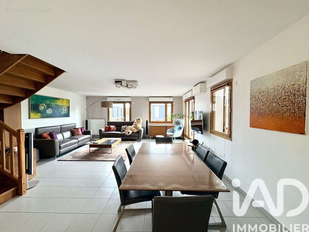 Photo 2 - Appartement à VITRY-SUR-SEINE