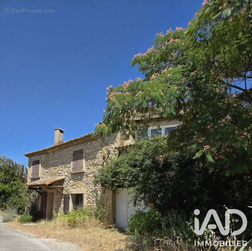 Photo 1 - Maison à ROQUEMAURE
