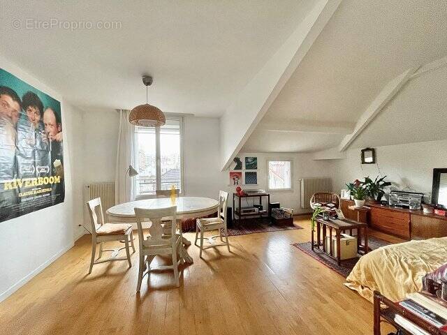 Appartement à MAISONS-ALFORT