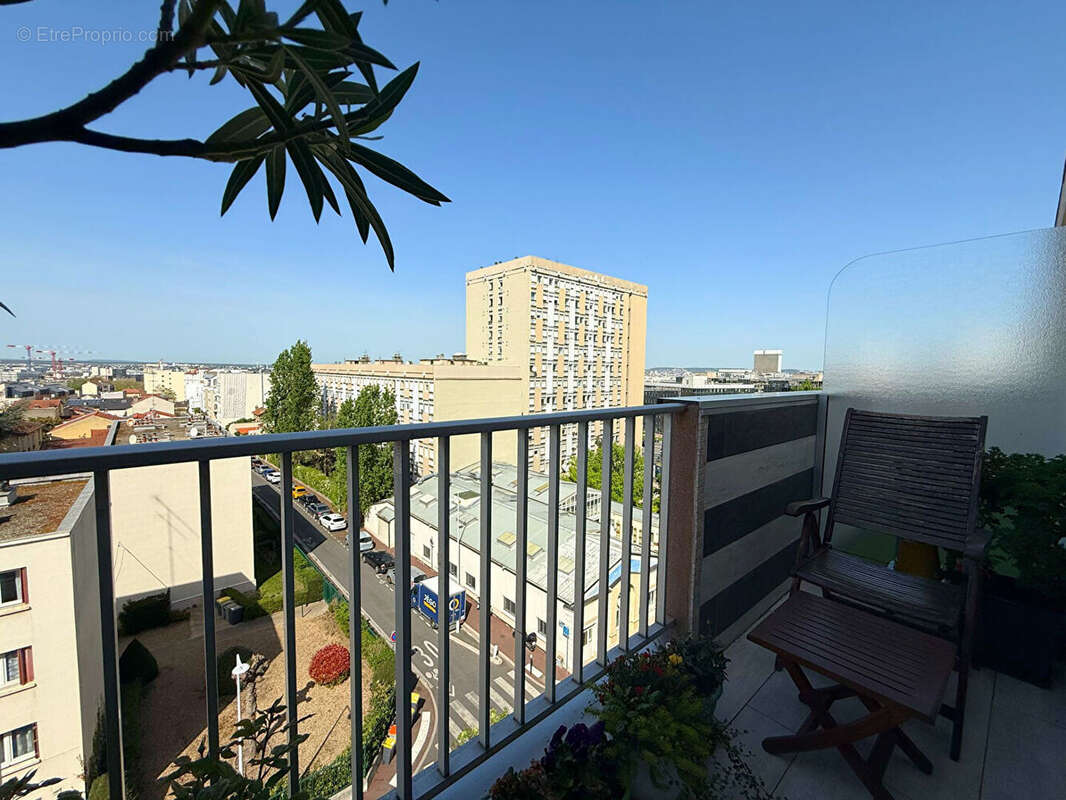 Appartement à NANTERRE