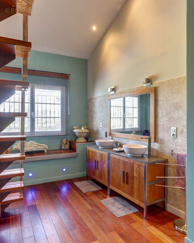 Maison à CLERMONT-FERRAND