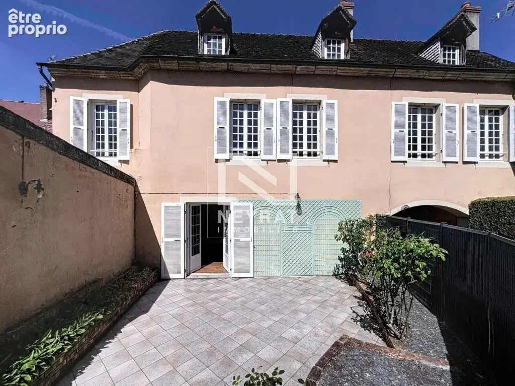 Maison à AUTUN
