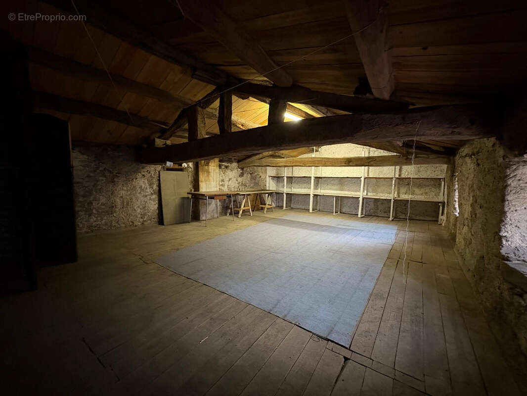 Maison à SAINT-AMANS-SOULT