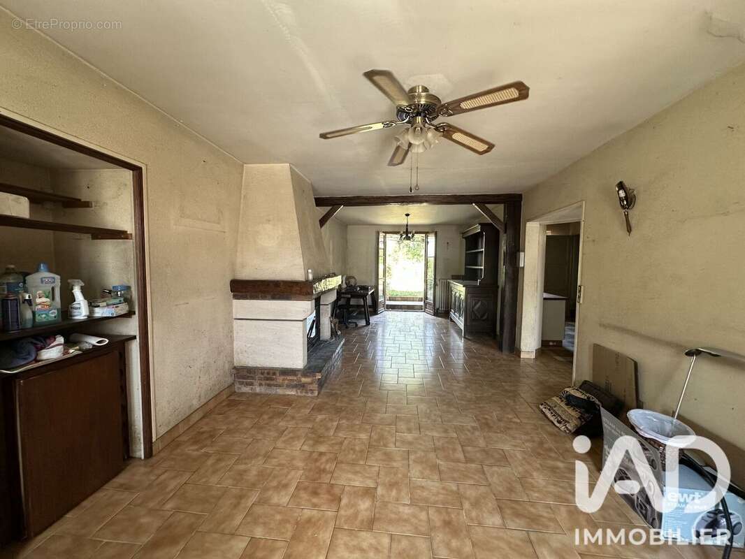 Maison 140 m² à Coutevroult  - photo 2