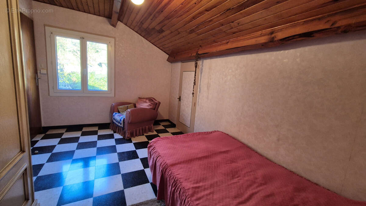 Maison à LAMALOU-LES-BAINS