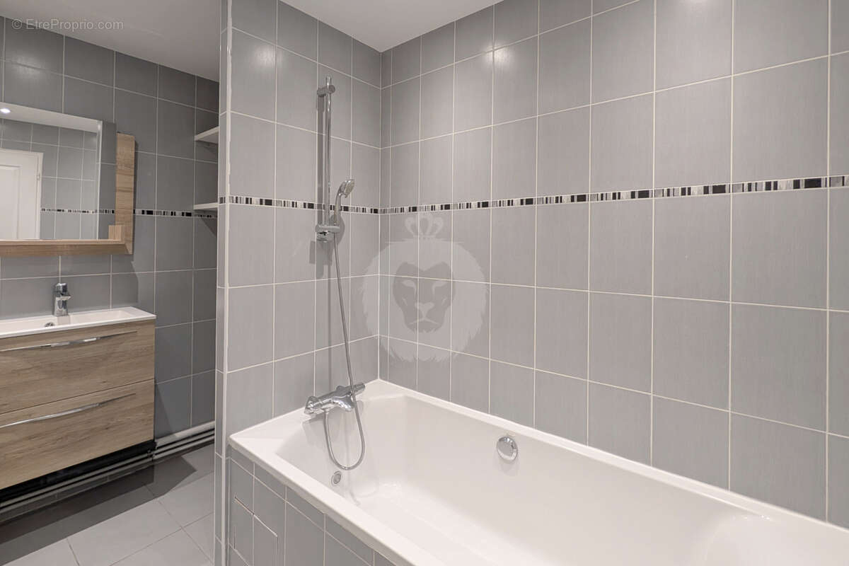 Appartement à NOGENT-SUR-MARNE