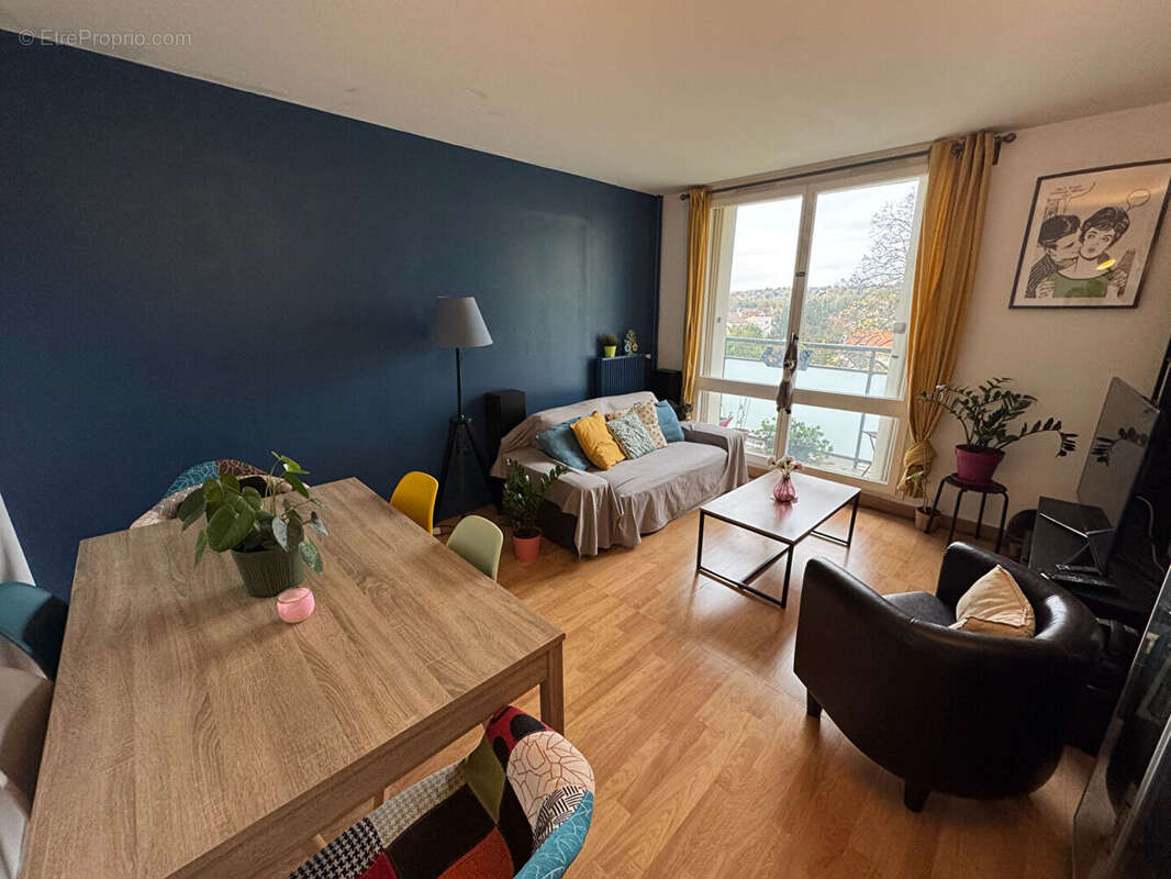 Appartement à YERRES