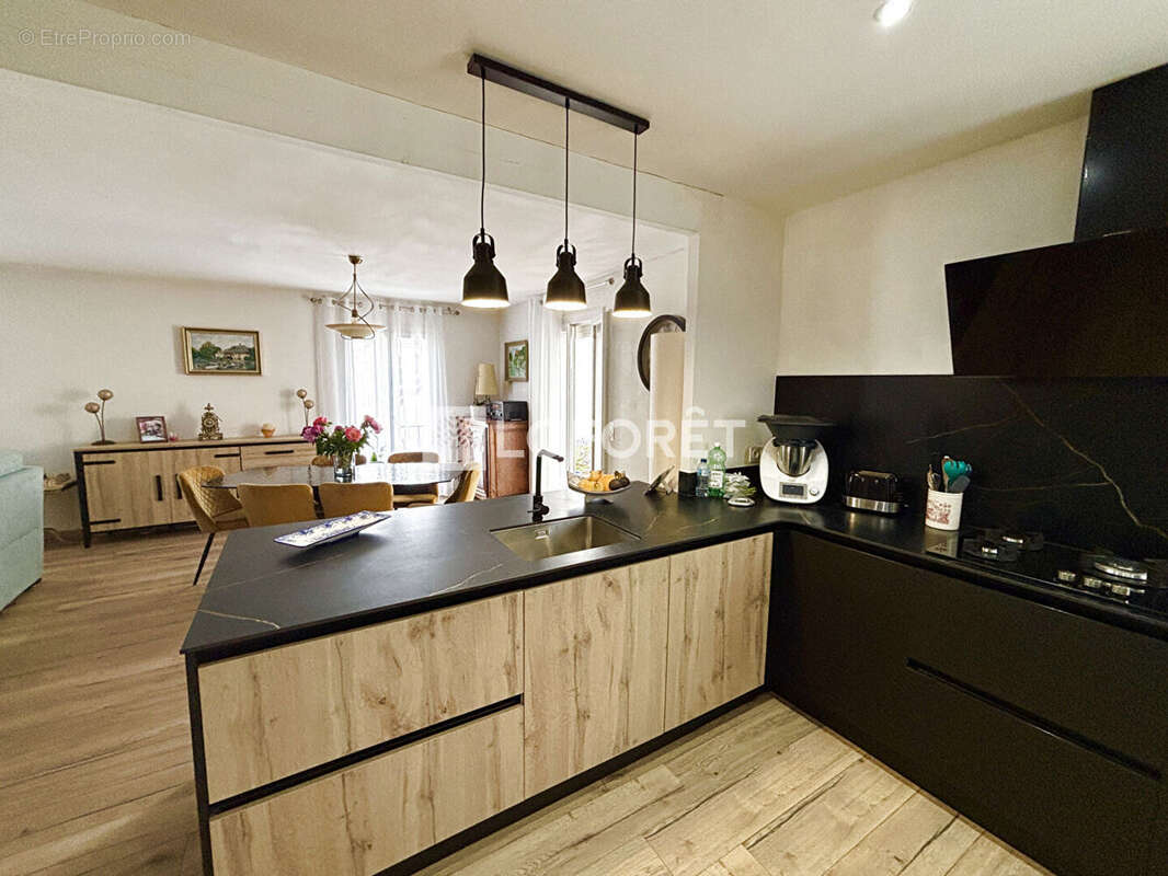 MAISON  3 faces  de 116 M² - photo 2