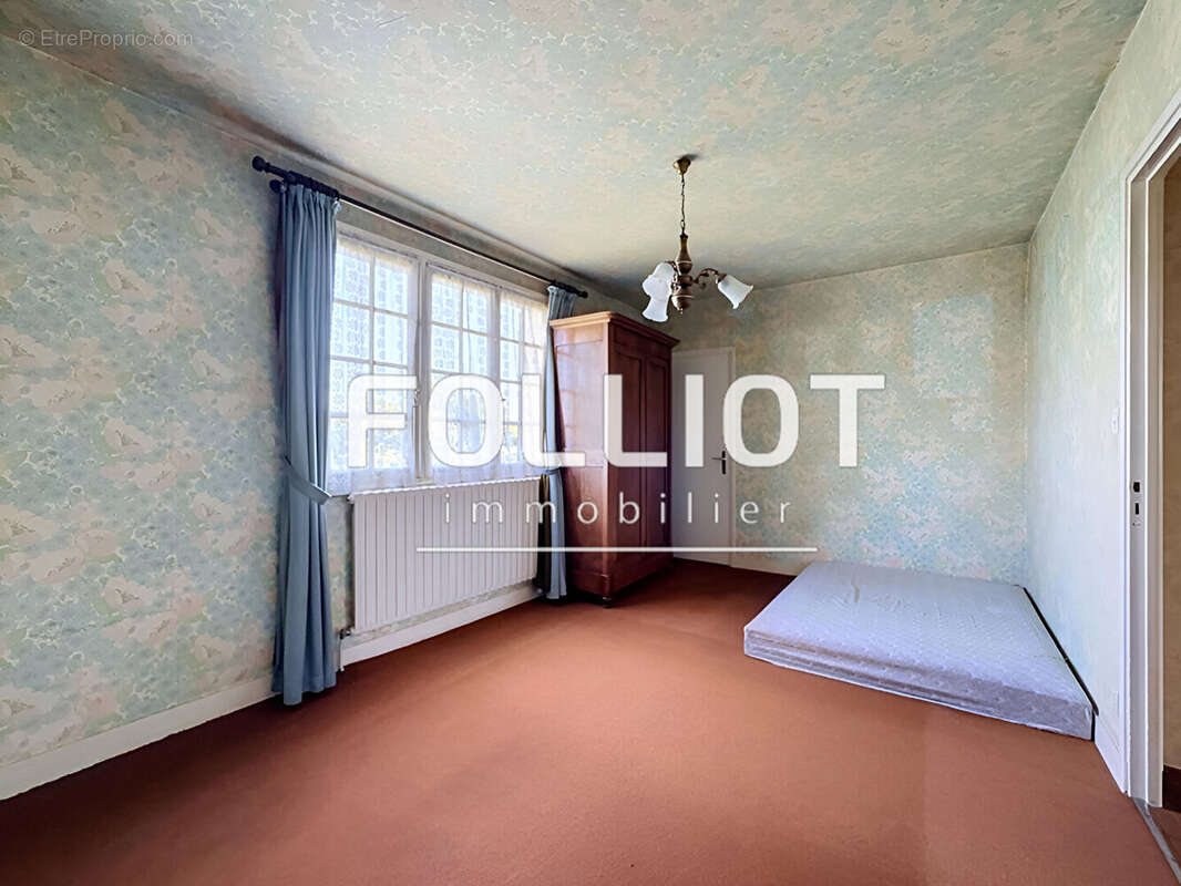 Fontaine-Étoupefour - Maison familiale de 5 chambres sur un magnifique terrain de 1 000 m² sans vis-à-vis - photo 12