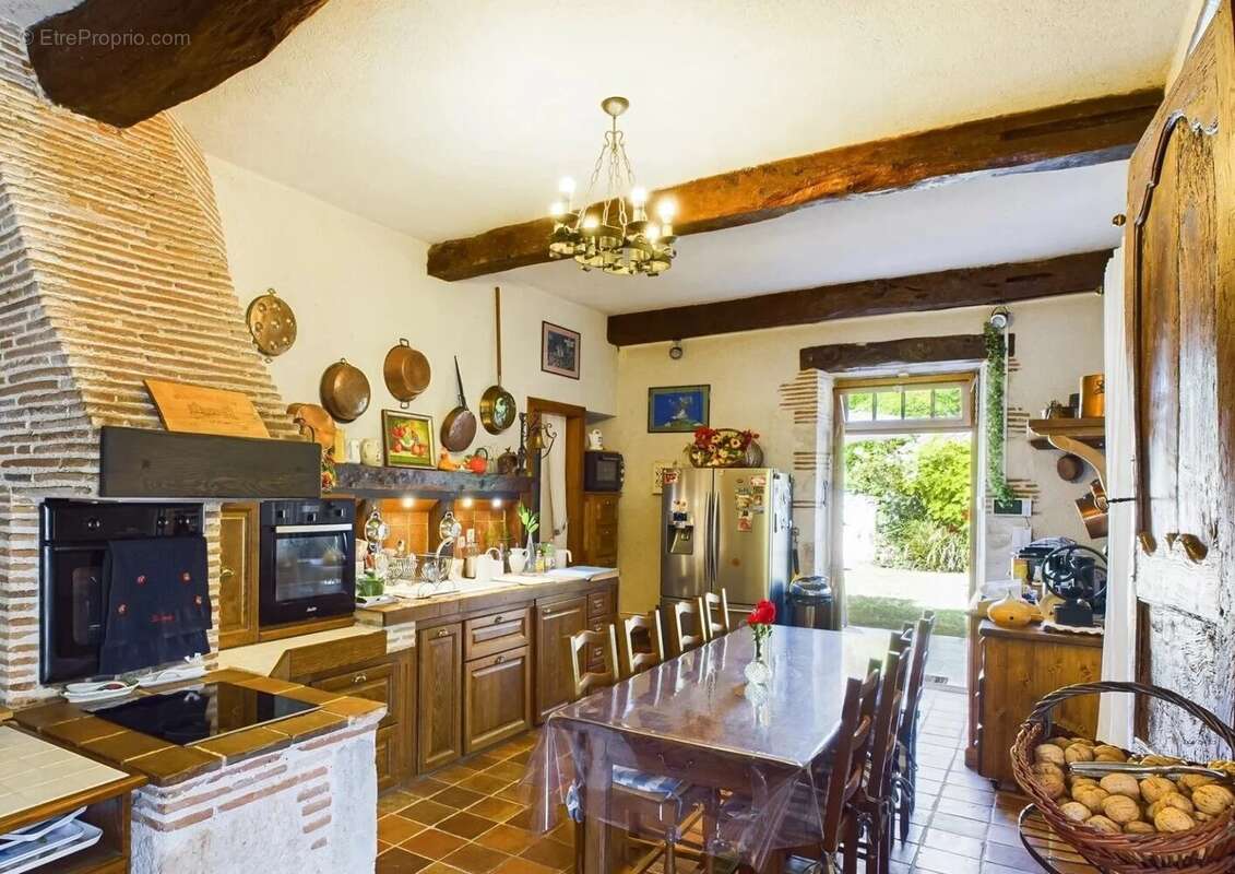 Superbe propriété en pierre avec piscine - photo 4
