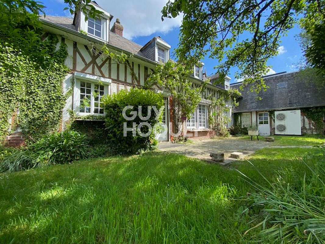 Maison à BERNAY