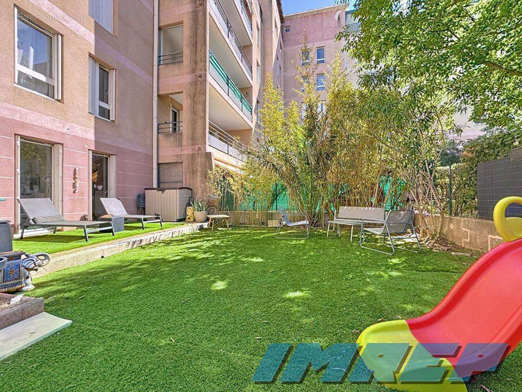 Appartement à MARSEILLE-9E