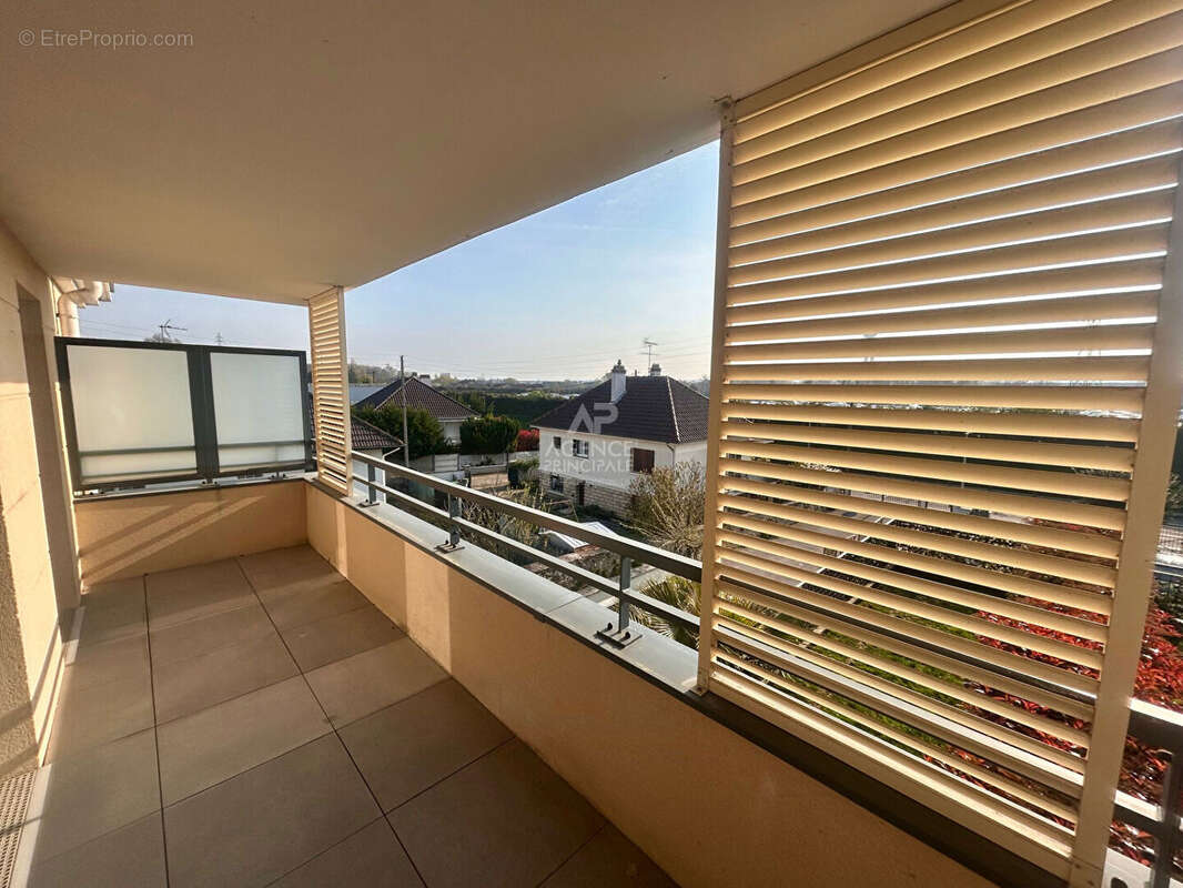 Appartement à CARRIERES-SOUS-POISSY