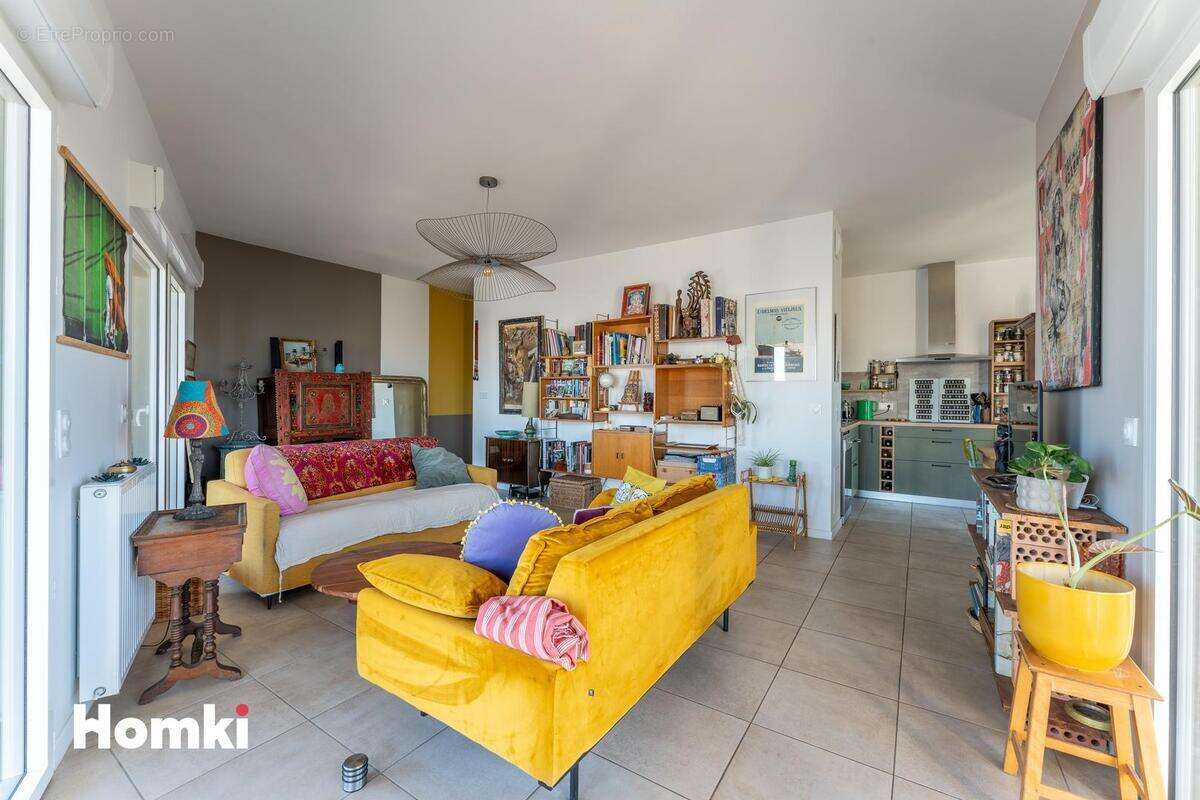 Appartement à BORDEAUX