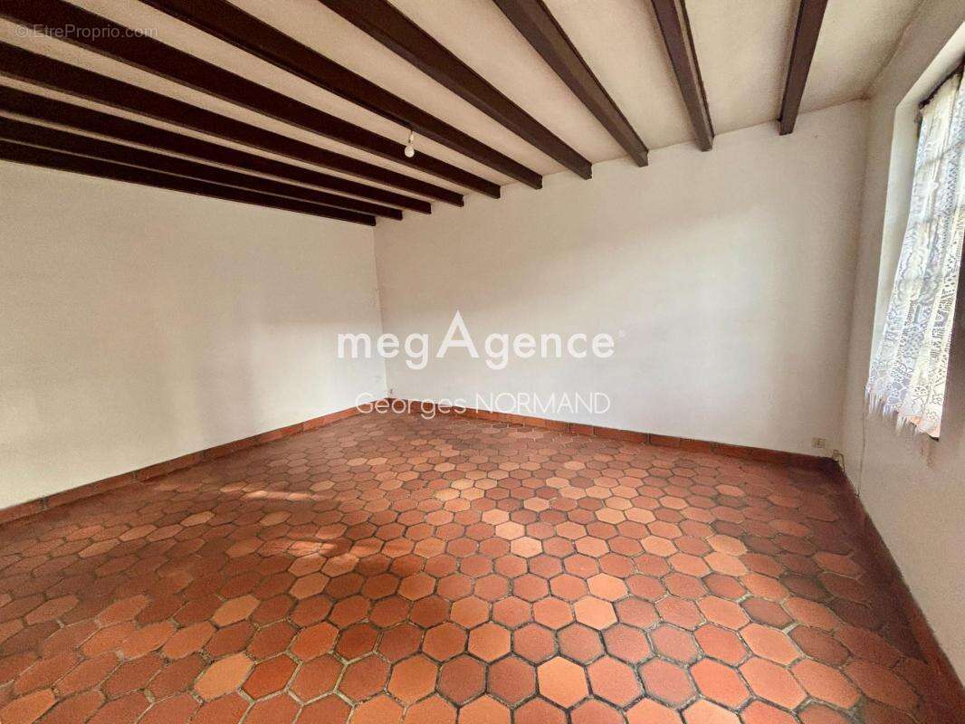 Maison à SAINT-OVIN